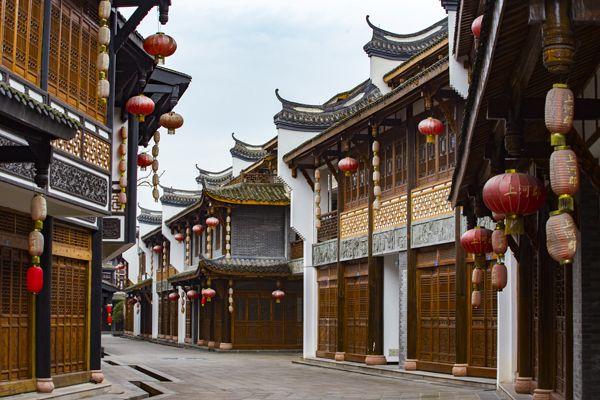 青海检察机关:以法治之力固“三江源”生态之本